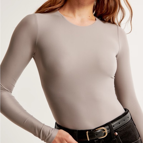 Abercrombie & Fitch Tops - Abercrombie & Fitch BLUE Long Sleeve Top